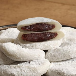 옛날 맛과 가격을 담은 추억의 찹살떡
