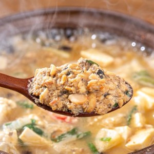 100% 국내산 재료로만 만든 찌개 4종