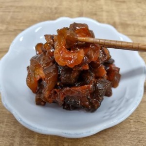 아삭아삭 씹히는 오이장아찌